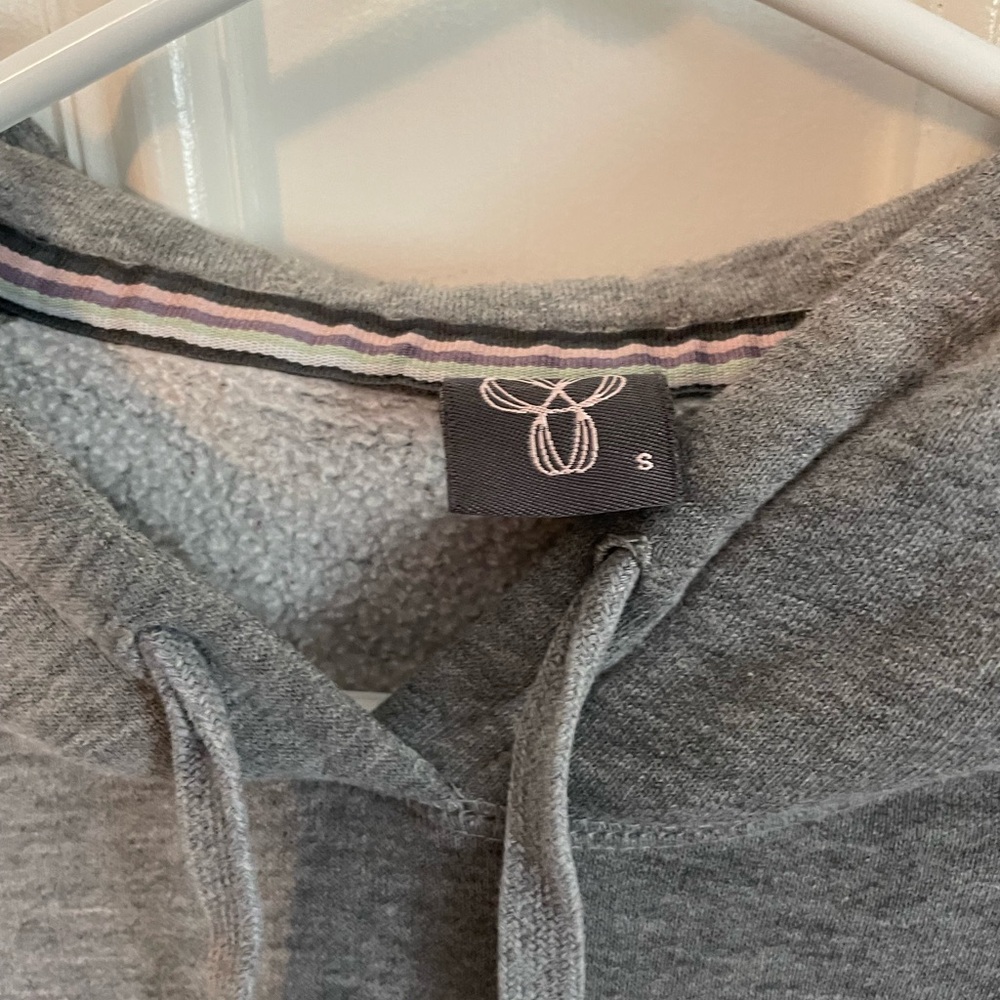 Lot of 5 TNA small hoodies - Picture 14 of 15